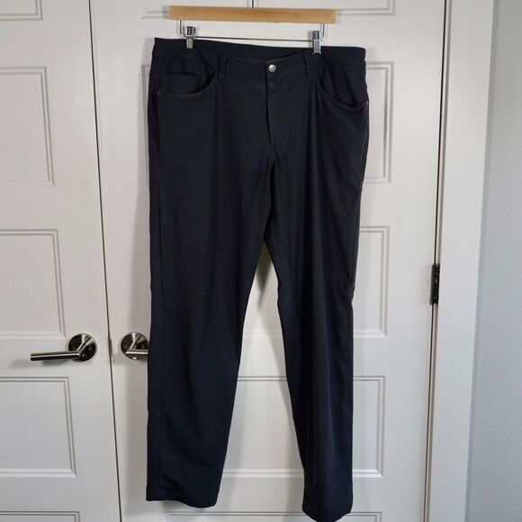 Lululemon Men’s ABC Relaxed-Fit 5 Pocket Pant W 36 L 32‎ Charcoal